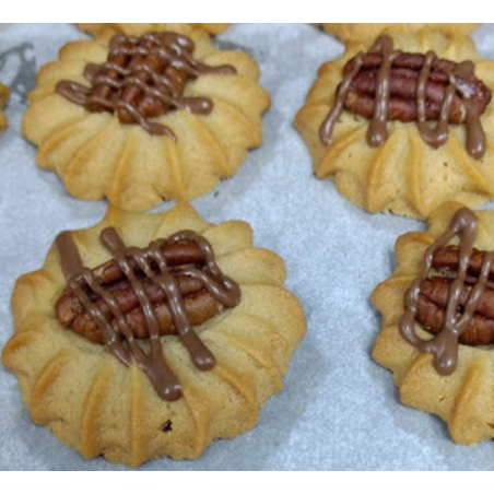 Ahorn Pecan Spritz Cookie Ahorn Pecan Spritz Cookie